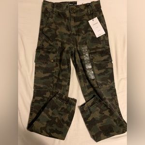 High Waisted Camo Cargo Joggers